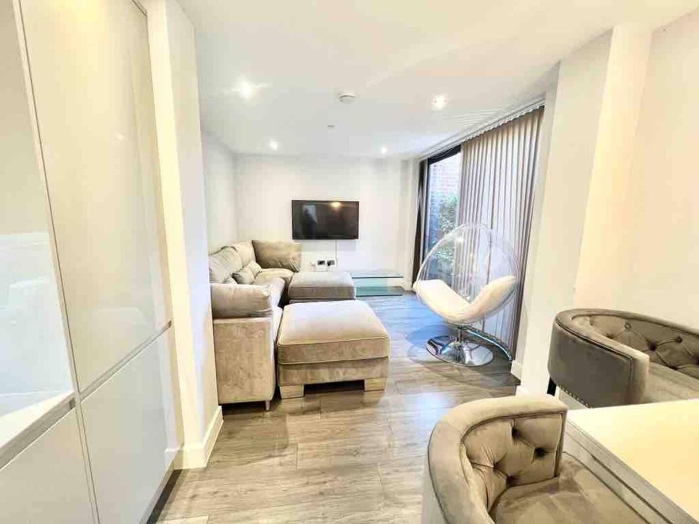 D & D Luxury Apartments Stanmore  Εξωτερικό φωτογραφία